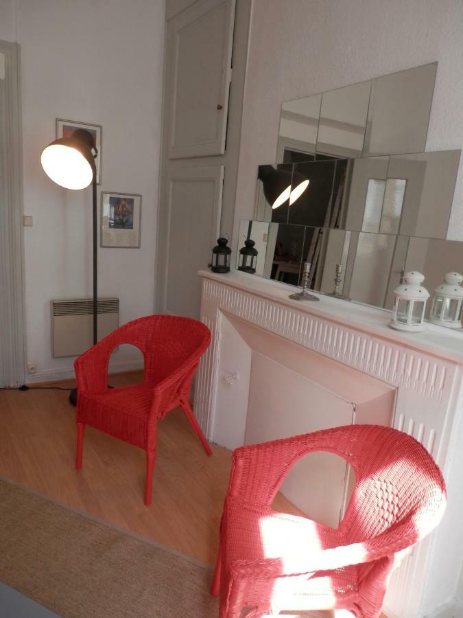 Couette Et Cafe Cyrano Apartment Bergerac Ngoại thất bức ảnh