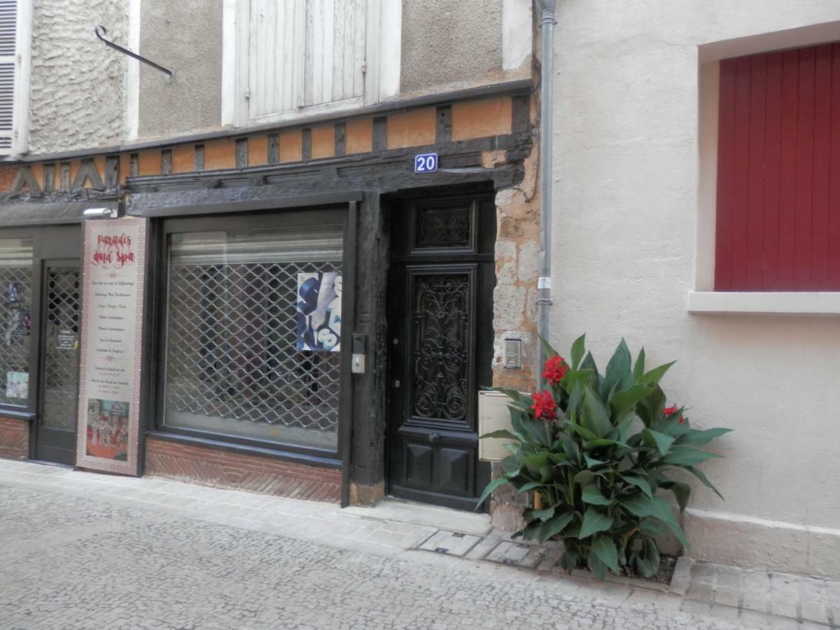 Couette Et Cafe Cyrano Apartment Bergerac Ngoại thất bức ảnh
